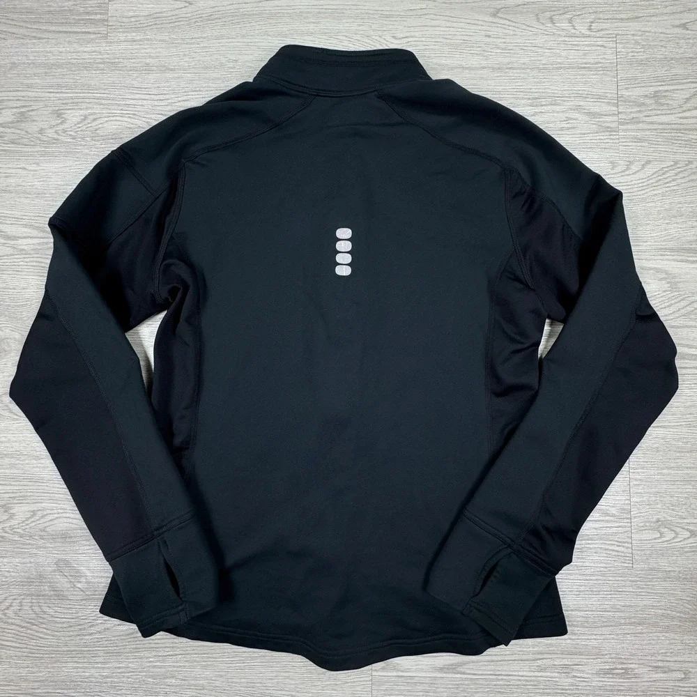 Nike *orders ship